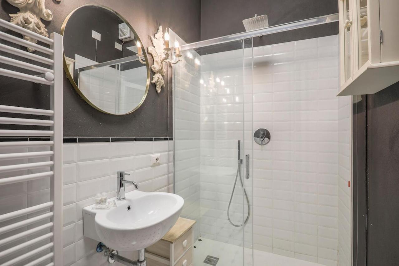 Sangallo Suite-hosted By Sweetstay